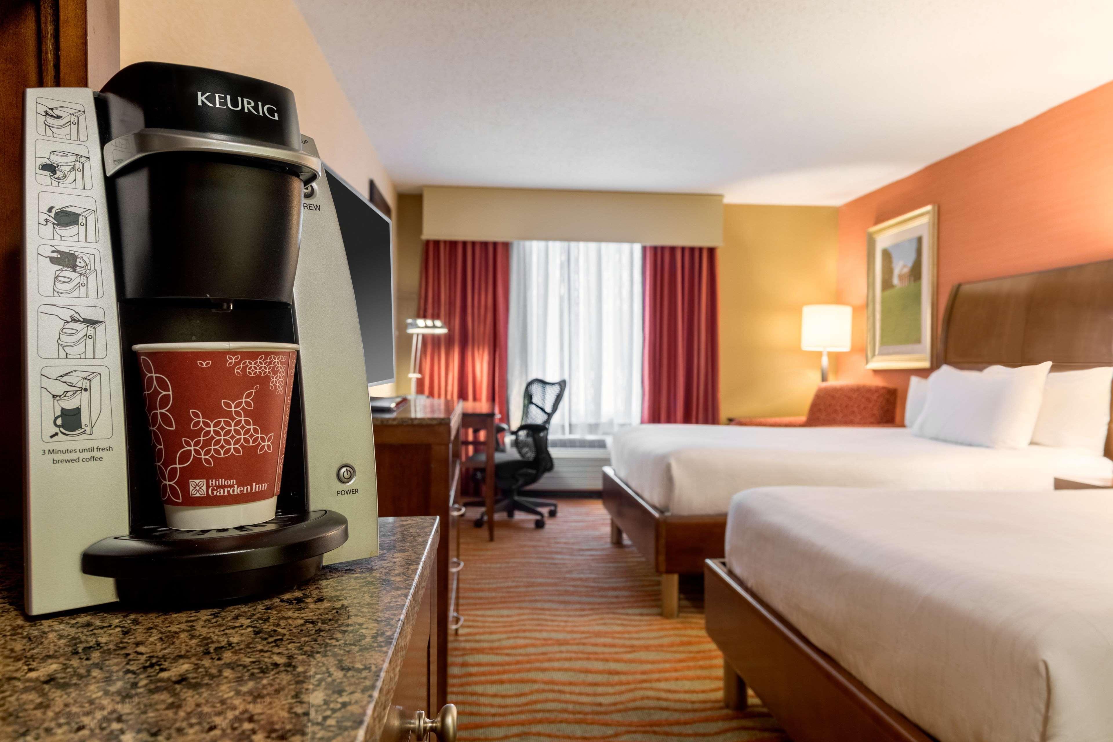 Hilton Garden Arlington/courthouse Plaza Hotel Arlington